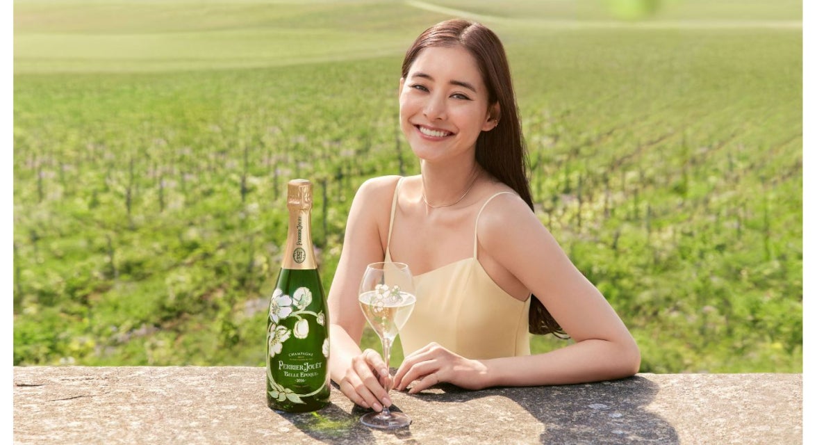 ブランドアンバサダー、新木優子さんがPOP-UPイベントに来場